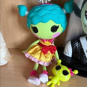 Lalaloopsy Haley galaxy with pet